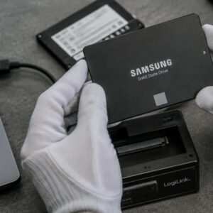 Odzysk danych z dysków SSD – profesjonalne laboratorium pamięci flash - RetroFILM.pl
